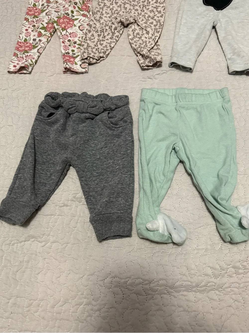 0-3 month Baby Girls Mixed gray & Floral Bottoms Pack - Gray, Pink, Mint 5 Set